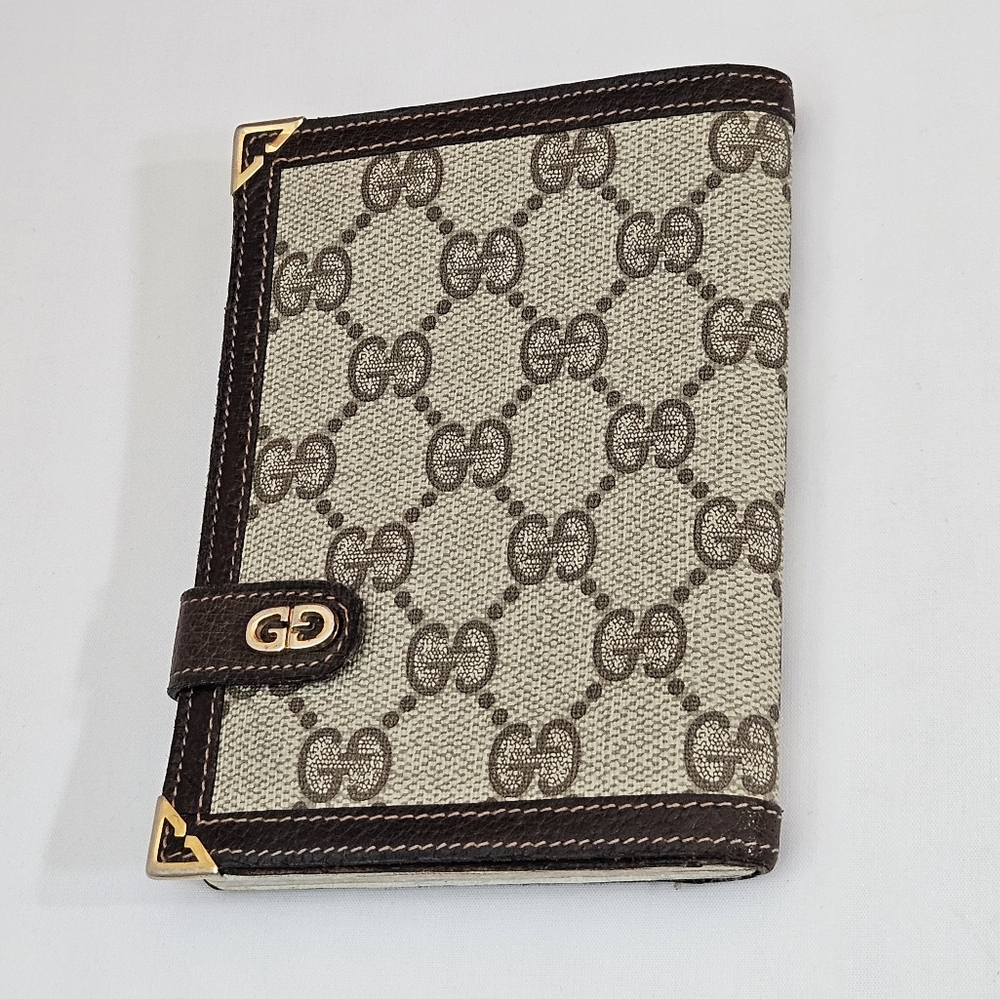 🔥RARE Vintage Passport wallet